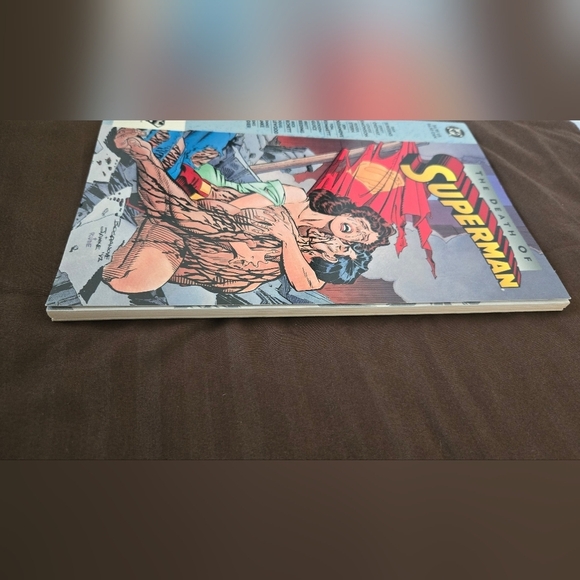THE DEATH OF SUPERMAN TPB 1993 1st EDITION HIGH GRADE - Picture 7 of 9